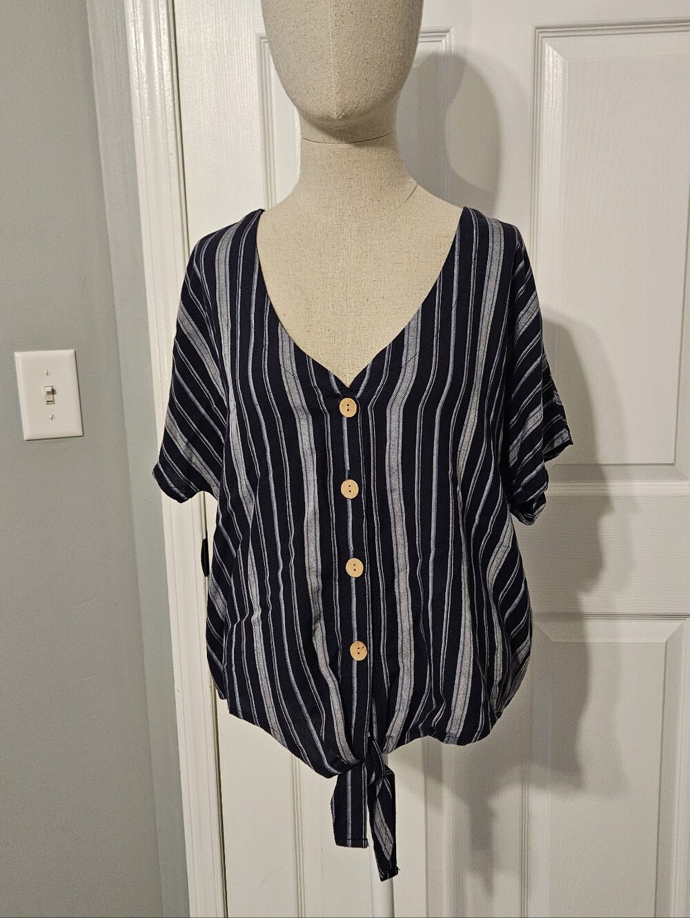 Universal Thread Navy and White Striped Button-Front Tie Hem Blouse